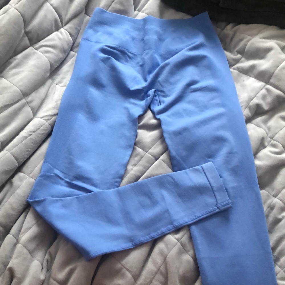 Aurola scrunch leggings
